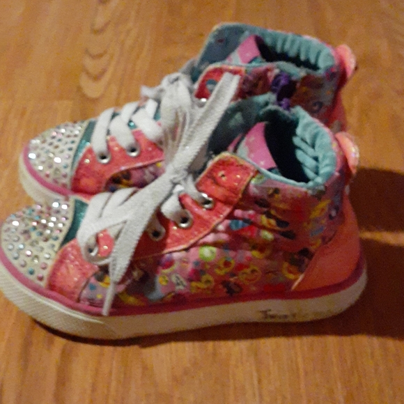 twinkle toes skechers size 12